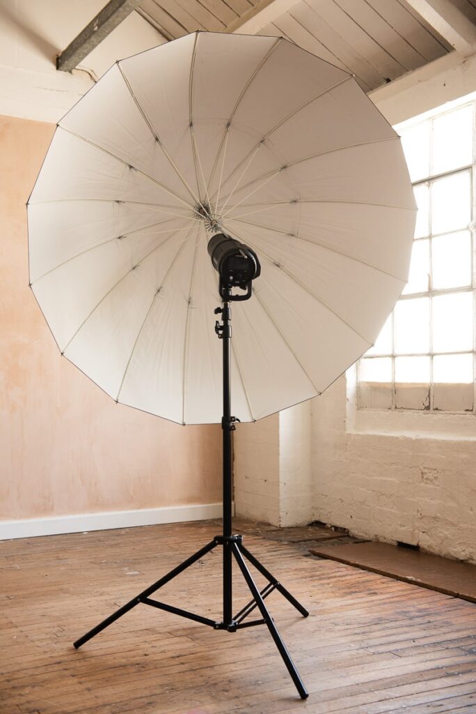 Photography umbrella vs softbox for portrait lighting