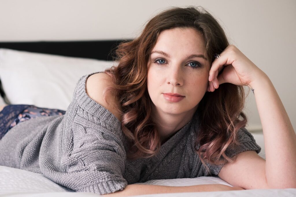 What is split lighting in portrait photography (how to use it and why)